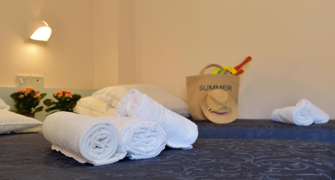 Hotel Oltremar B&B Cattolica Luaran gambar