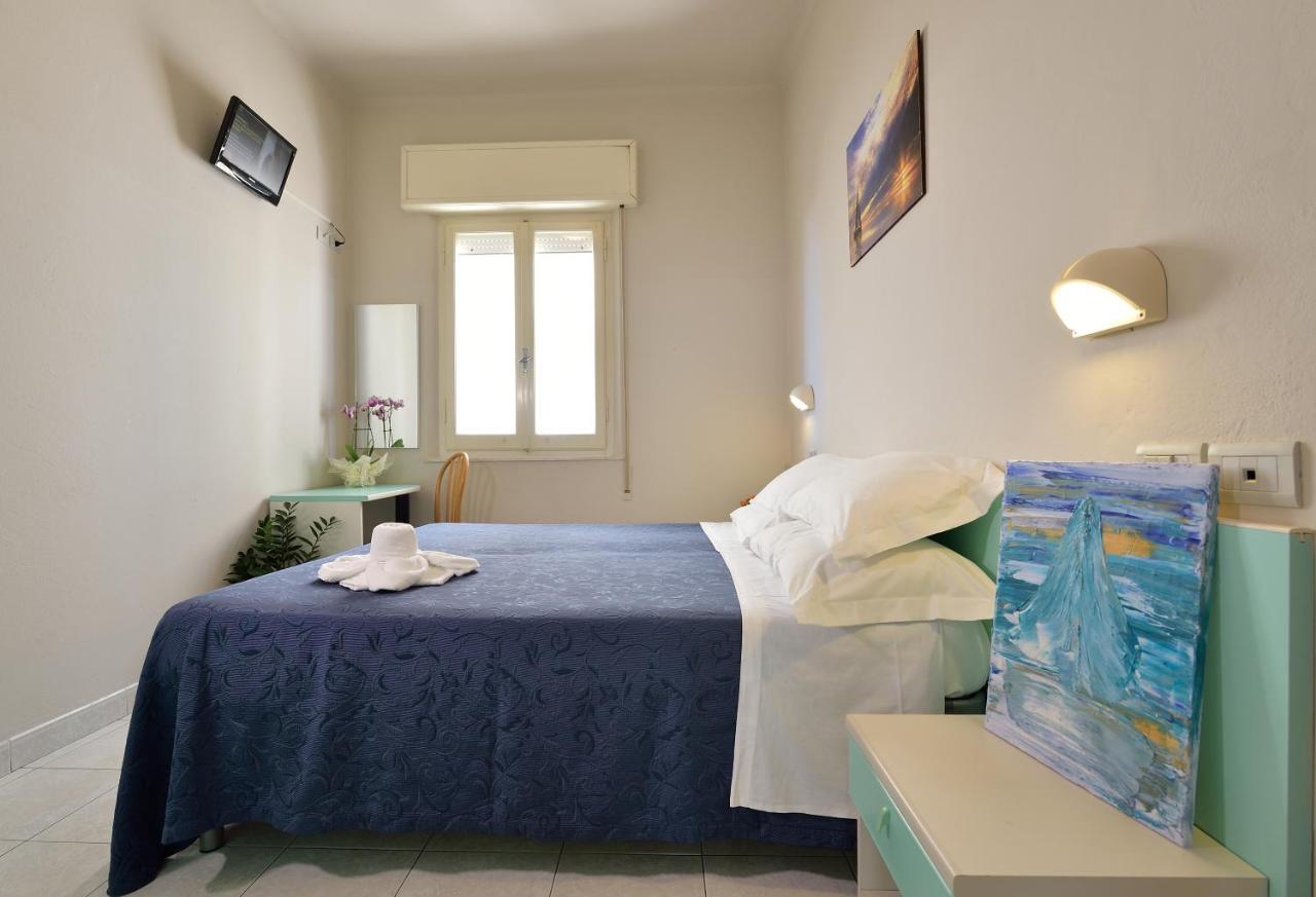 Hotel Oltremar B&B Cattolica Luaran gambar